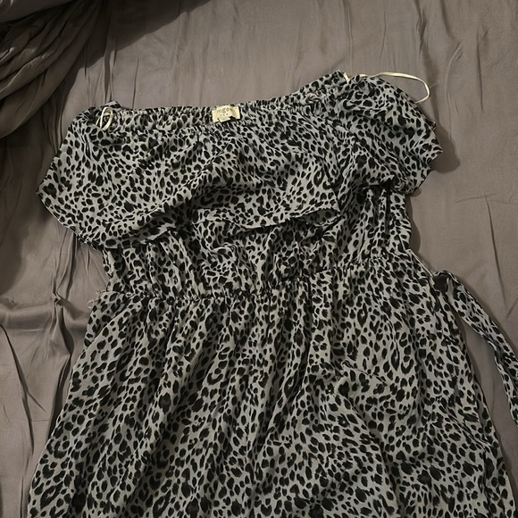 Animal print jumpsuit - Picture 3 of 4